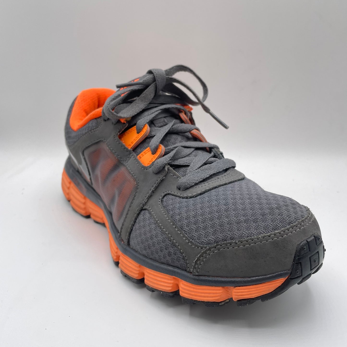 Nike Mens Dual Fusion ST2