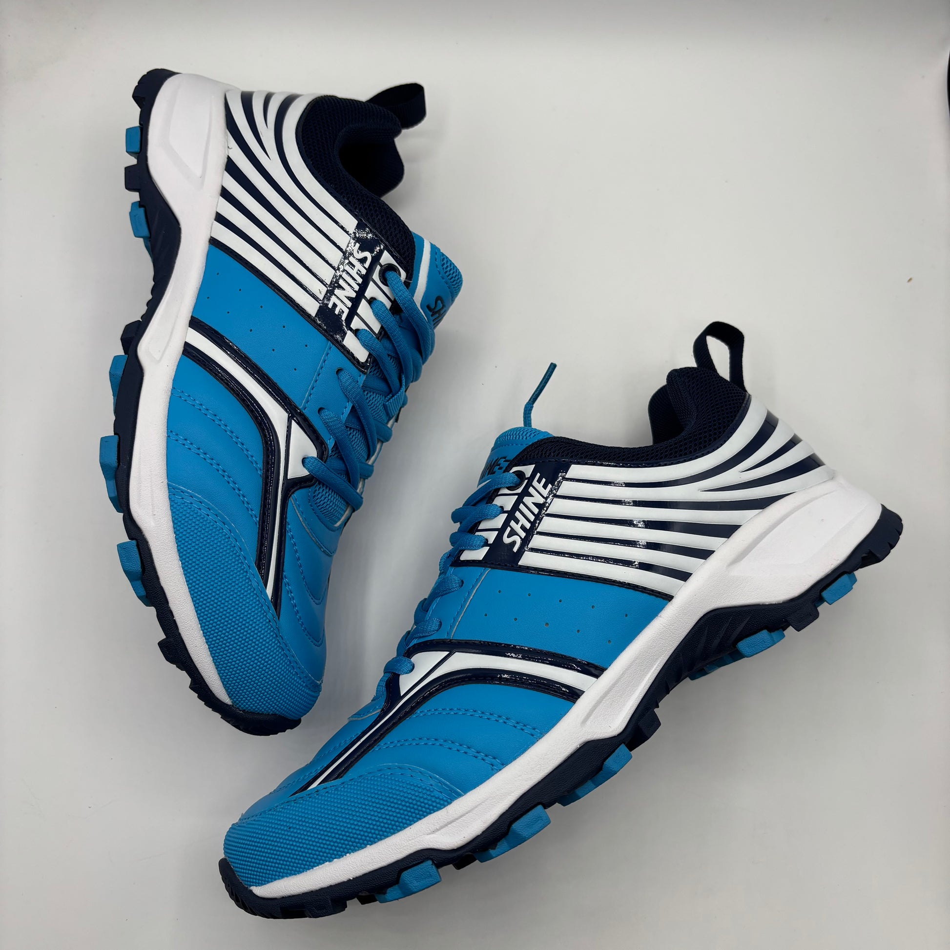 Shine Cricket Shoes 5000 Navy- cricket grippers - price of Shine Cricket Shoes 5000 Lime - cricket grippers in Pakistan